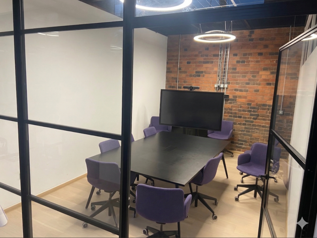 Executive conference suite β B-1 Studios Birmingham, UK
