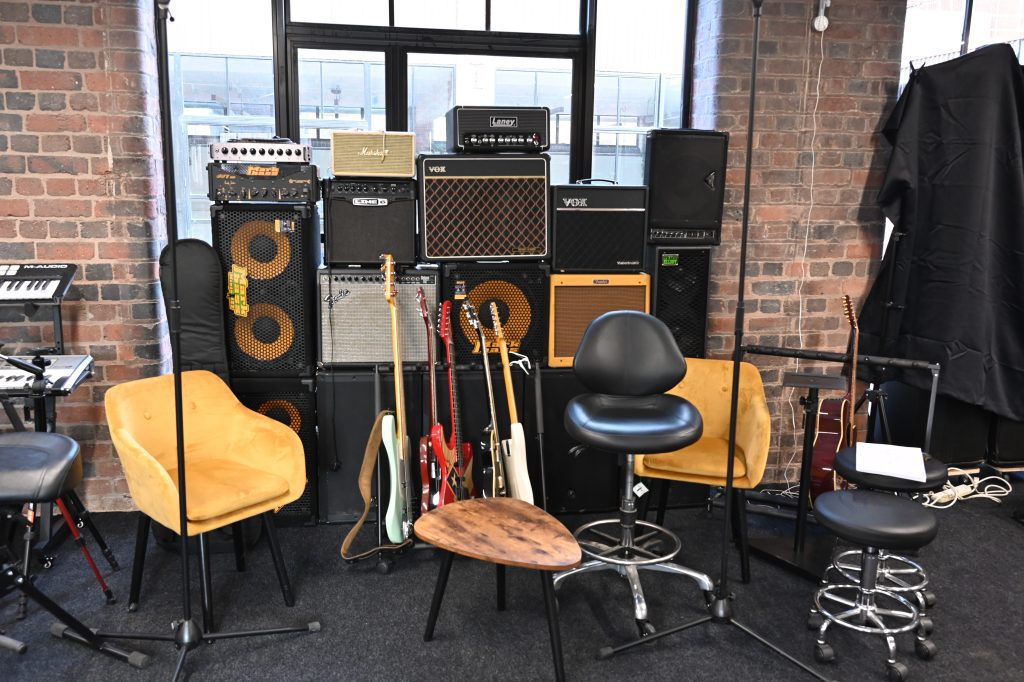 Multi-purpose production set β B-1 Studios Birmingham